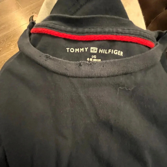 VINTAGE ~Tommy Hilfiger~ T-Shirt - Large - Picture 6 of 6